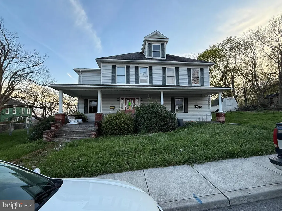 118 W Mechanic St, Frostburg, MD 21532 - #1