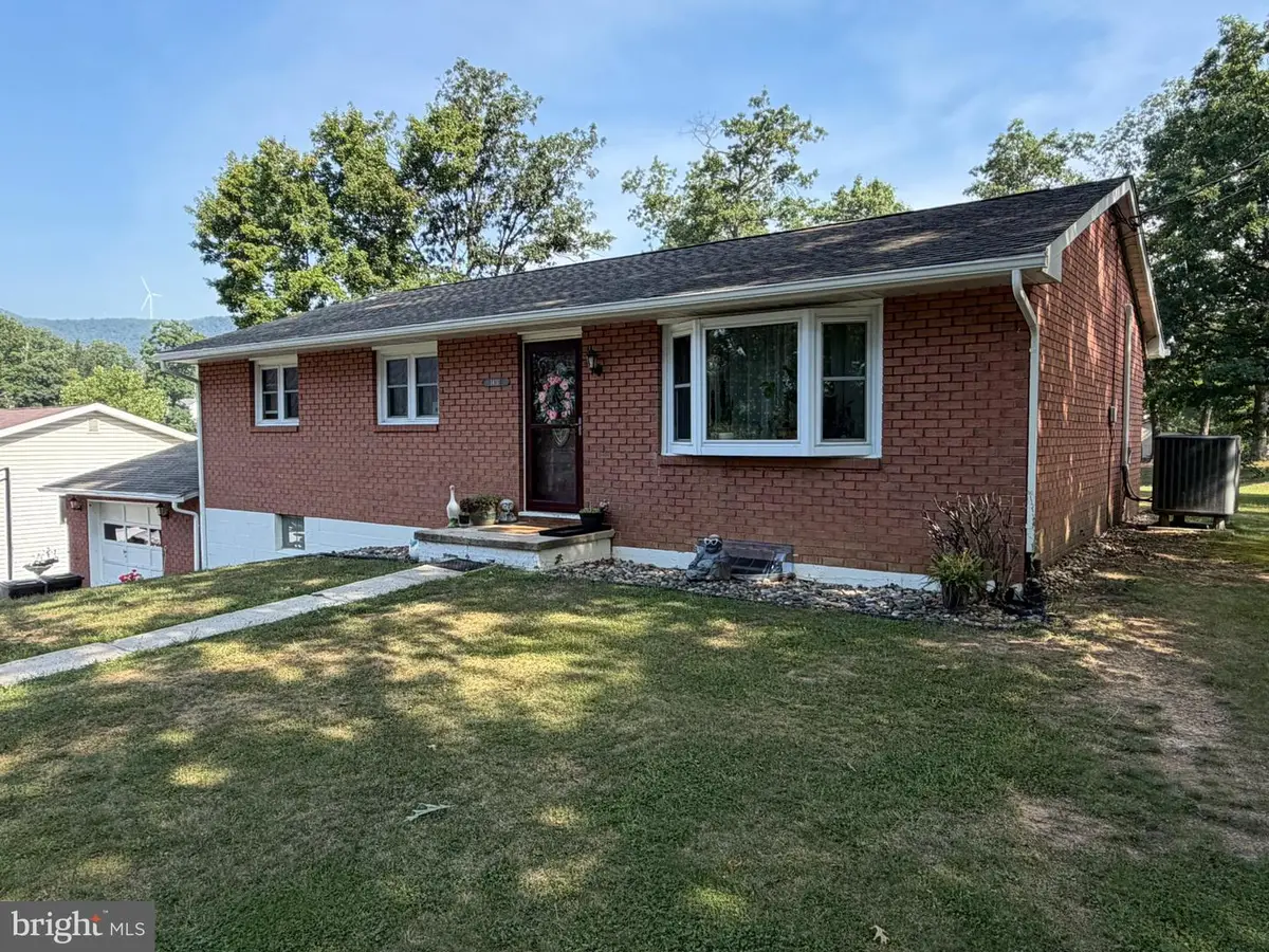 14111 Royal Oak Dr Sw, Cresaptown, MD 21502 - #1