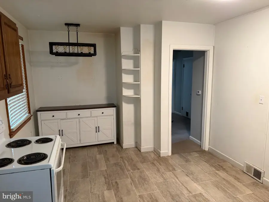 802 Piedmont Ave, Cumberland, MD 21502 - #2