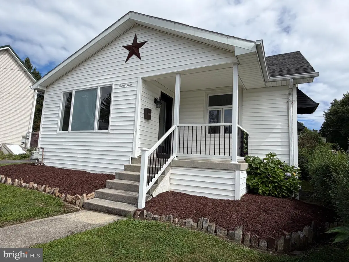 33 Linden St, Frostburg, MD 21532 - #1