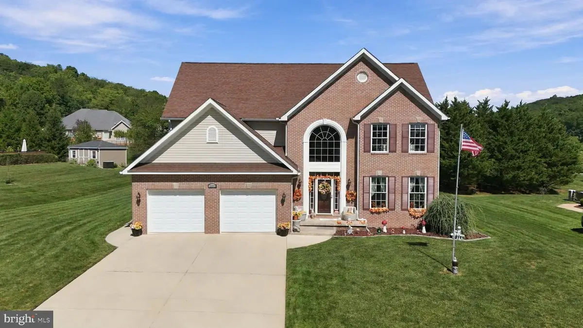 12203 Ash Fleetwood Dr, La Vale, MD 21502 - #1