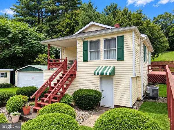 10105 Country Club Rd Se, CUMBERLAND, MD 21502