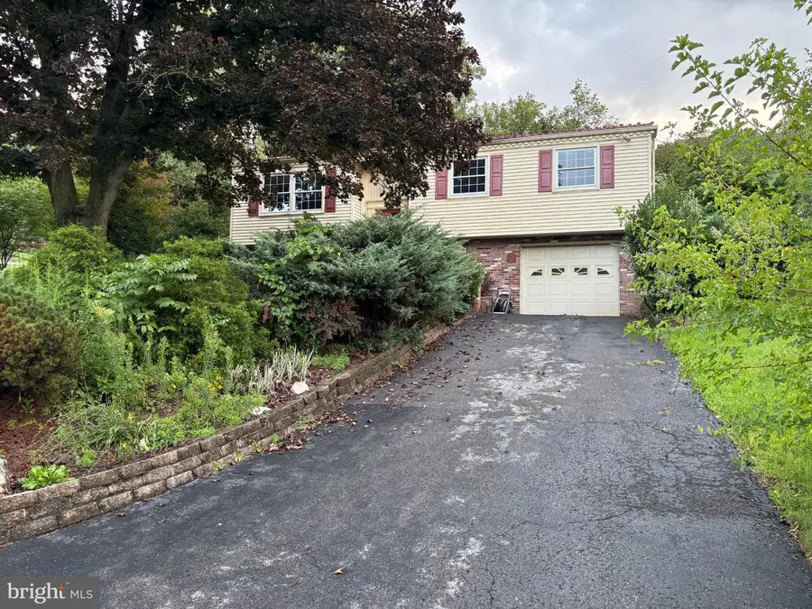 13802 Cardinal Dr Se, Cumberland, MD 21502 - #2
