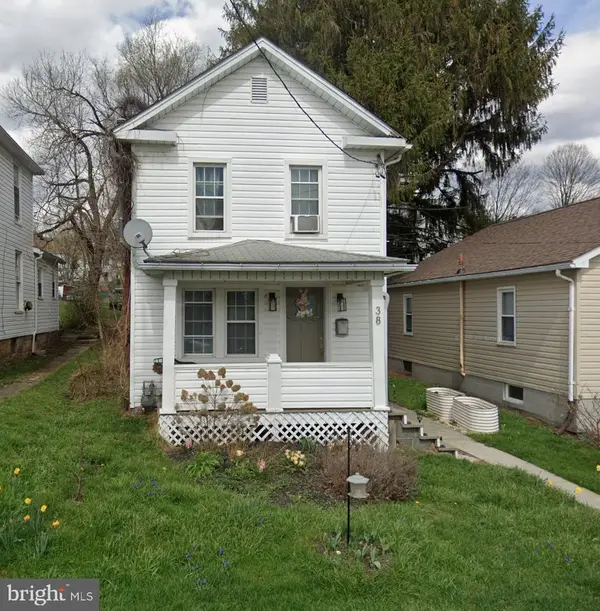 38 Mcculloh St, FROSTBURG, MD 21532