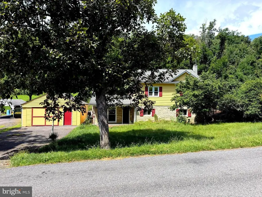 13111 Valley Rd Ne, Cumberland, MD 21502 - #3