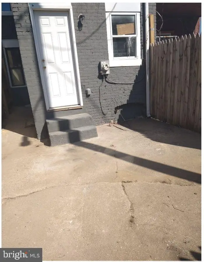 1304 Ensor St, Baltimore, MD 21202 - Image #3