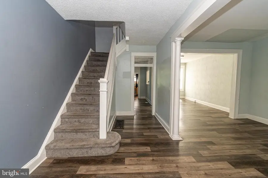 409 N Edgewood St, Baltimore, MD 21229 - Image #2