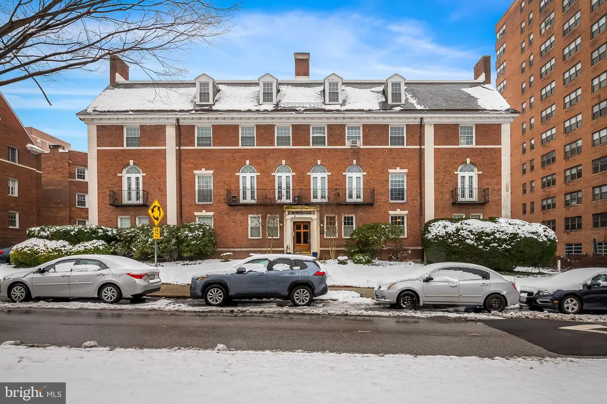 103 W 39th St #f3, Baltimore, MD 21210 - Image #1