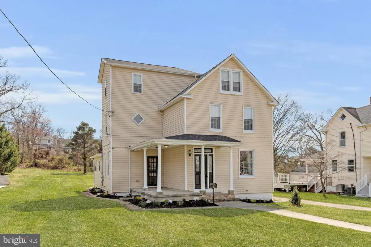 2823 Roselawn Ave, Baltimore, MD 21214 - Image #1