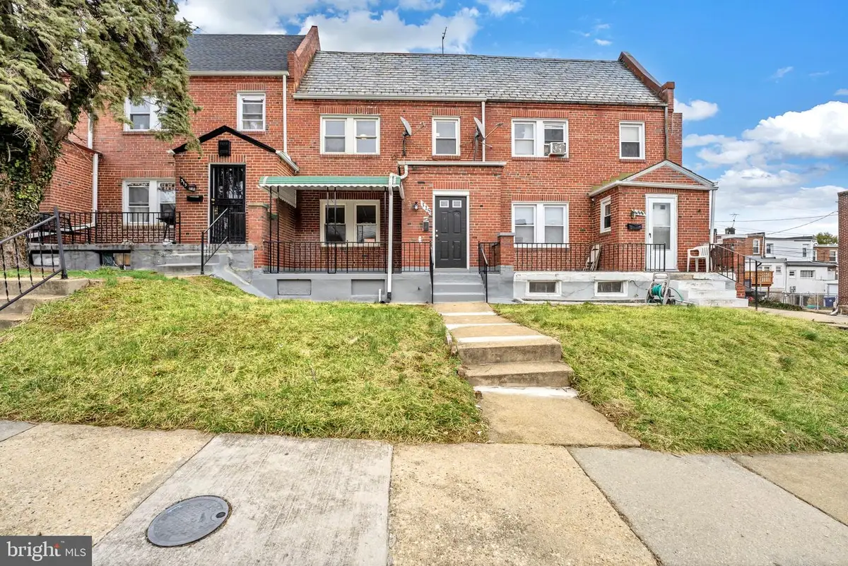 315 Martingale Ave, Baltimore, MD 21229 - Image #1