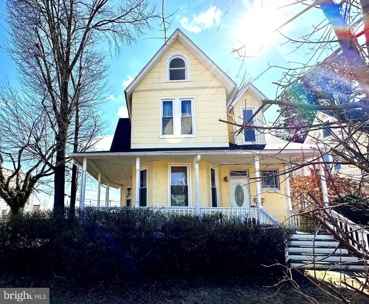 511 E 42nd St, Baltimore, MD 21218 - Image #1