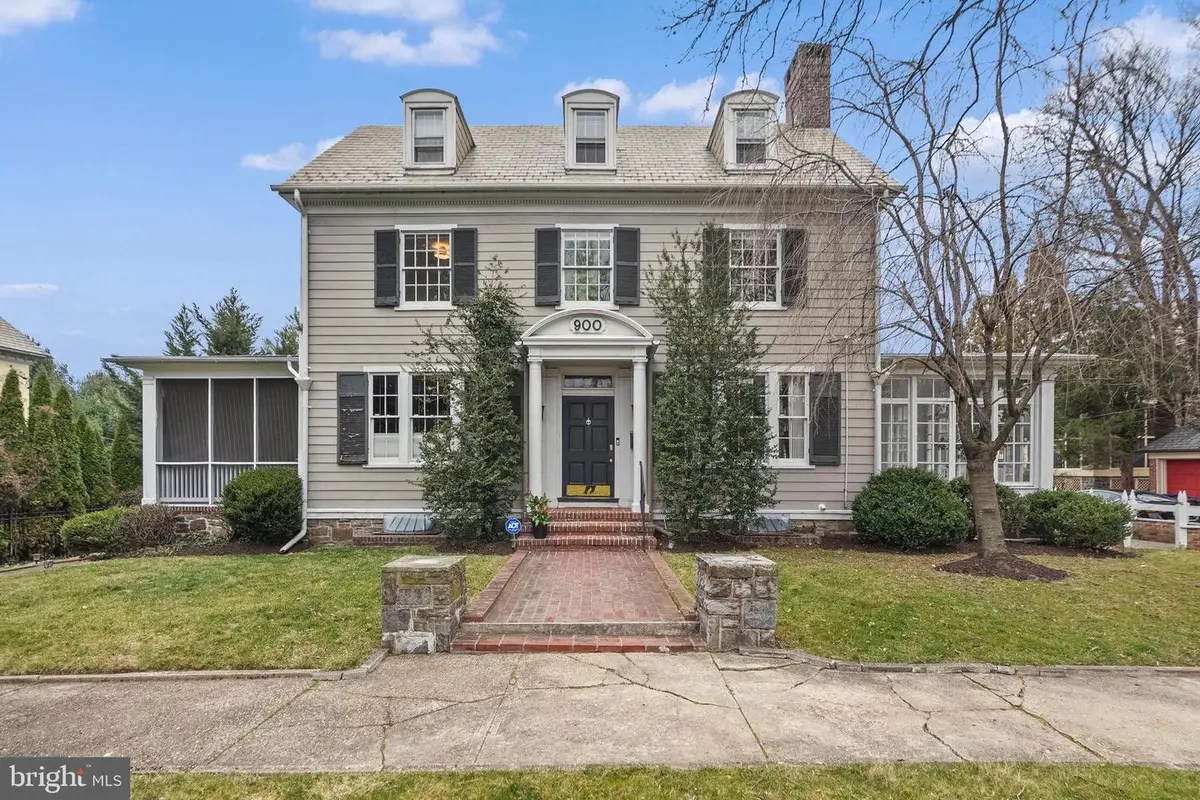 900 W Northern Pkwy, Baltimore, MD 21210 - #1