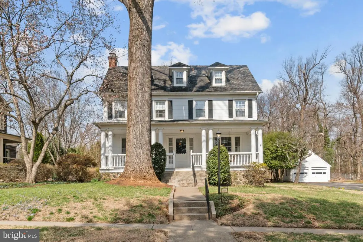 521 Nottingham Rd, Baltimore, MD 21229 - #1
