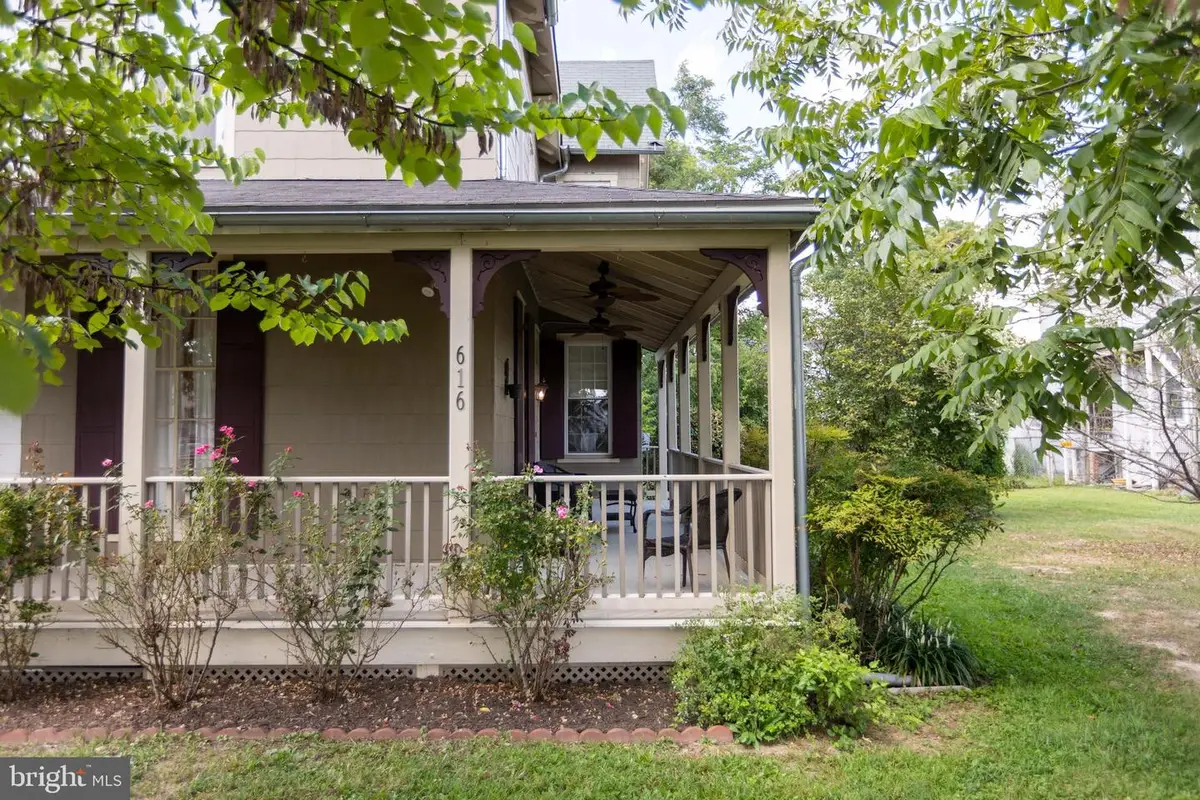 616 Chestnut Hill Ave, Baltimore, MD 21218 - #1
