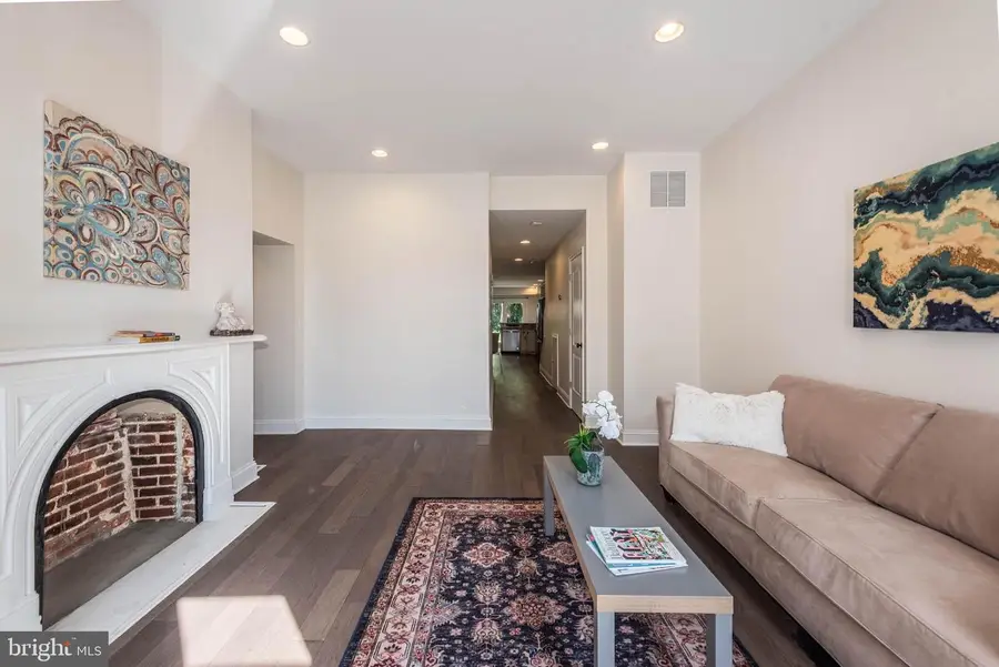 209 S Washington St, Baltimore, MD 21231 - Image #3