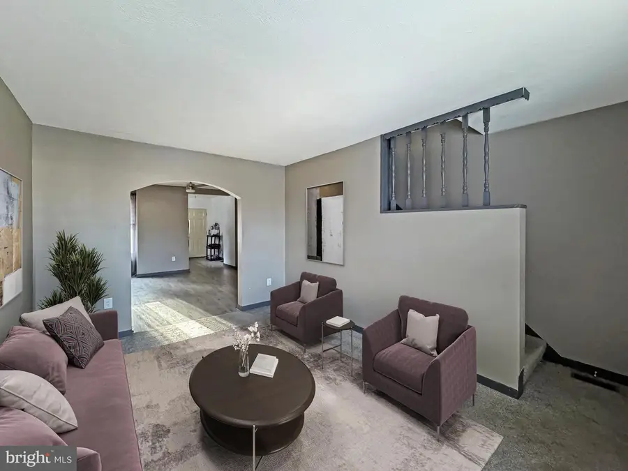 4002 6th St, Baltimore, MD 21225 - Image #2