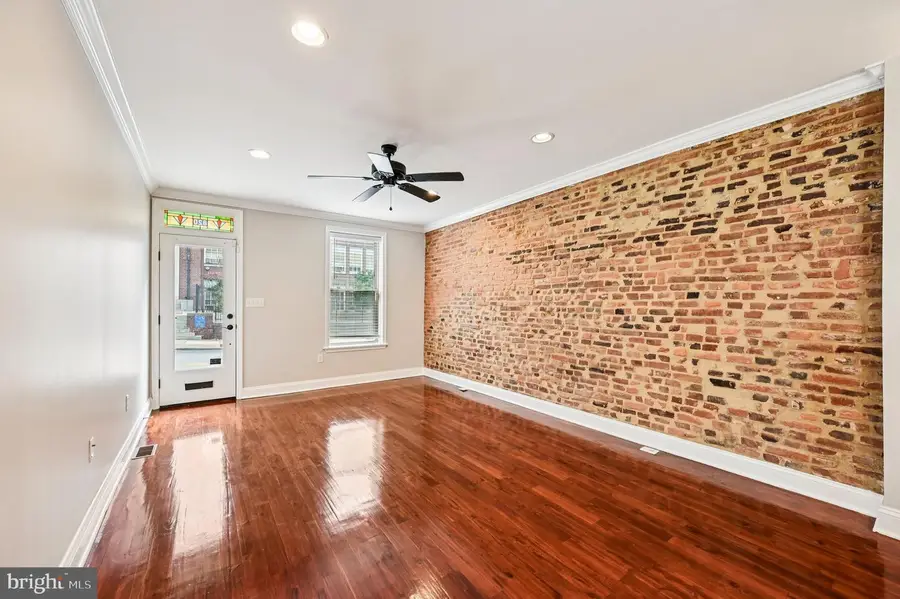 820 S Highland Ave, Baltimore, MD 21224 - Image #3