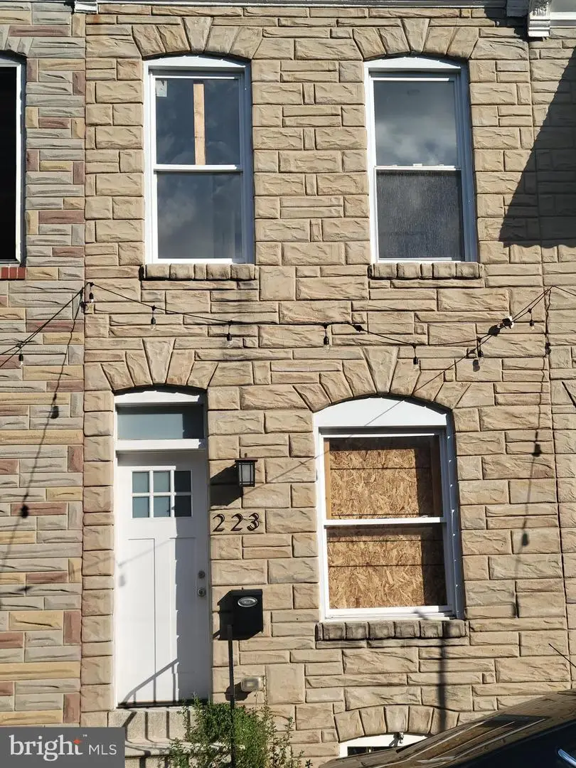 223 N Port St, Baltimore, MD 21224 - Image #1