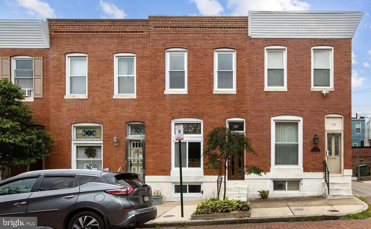137 Rochester Pl, Baltimore, MD 21224 - Image #1