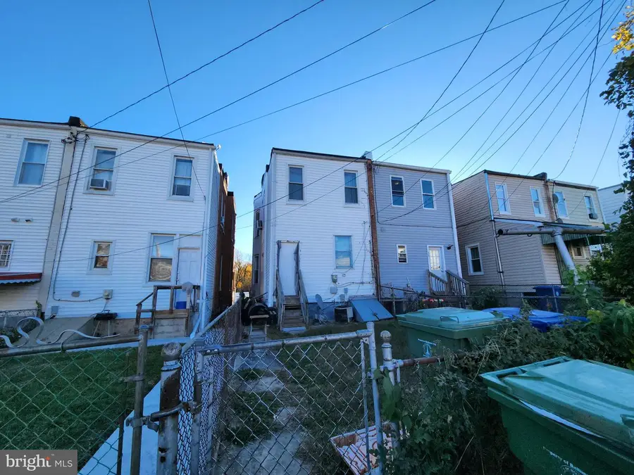 428 N Hilton St, Baltimore, MD 21229 - Image #2