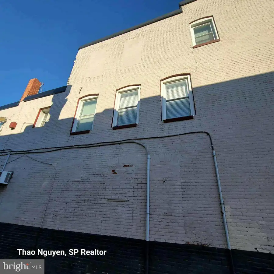 2322 E Monument St, Baltimore, MD 21205 - Image #2