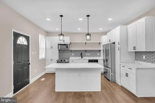 2045 E 31st St, BALTIMORE, MD 21218