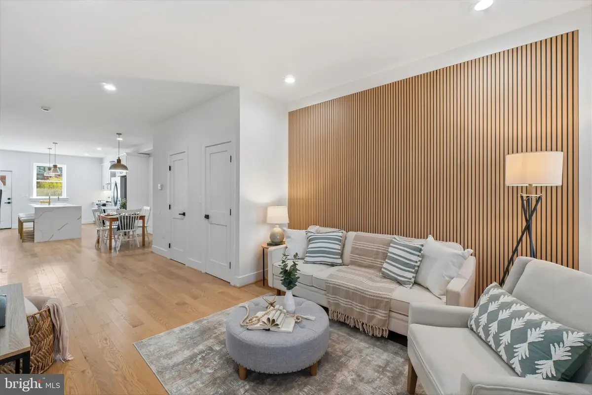 3923 Roland Ave, Baltimore, MD 21211 - Image #1