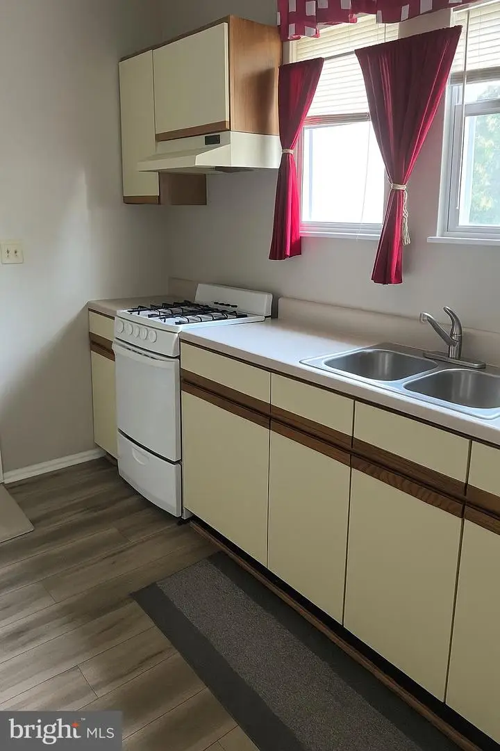 4801 Holder Ave, Baltimore, MD 21214 - Image #3