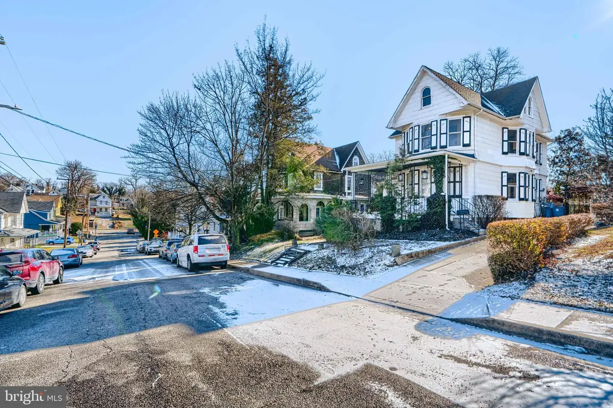 523 Rossiter Ave, Baltimore, MD 21212 - Image #1