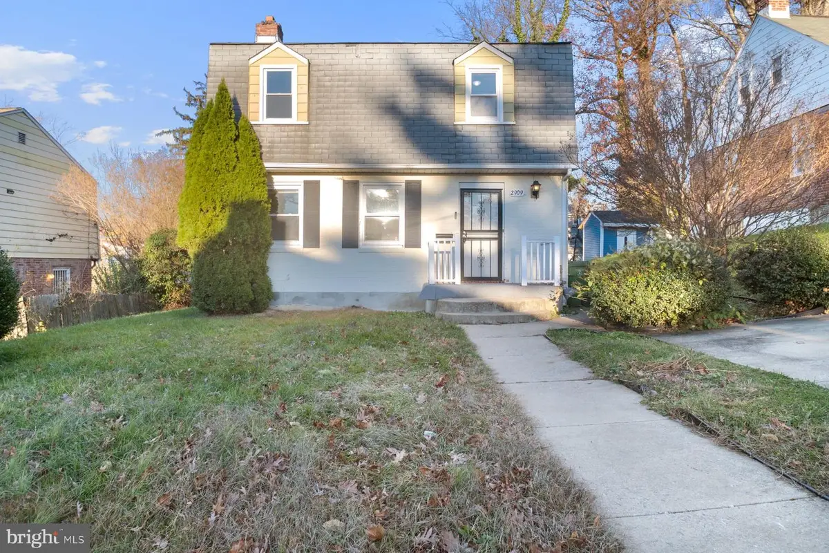 2909 Lawina Rd, Baltimore, MD 21216 - Image #1