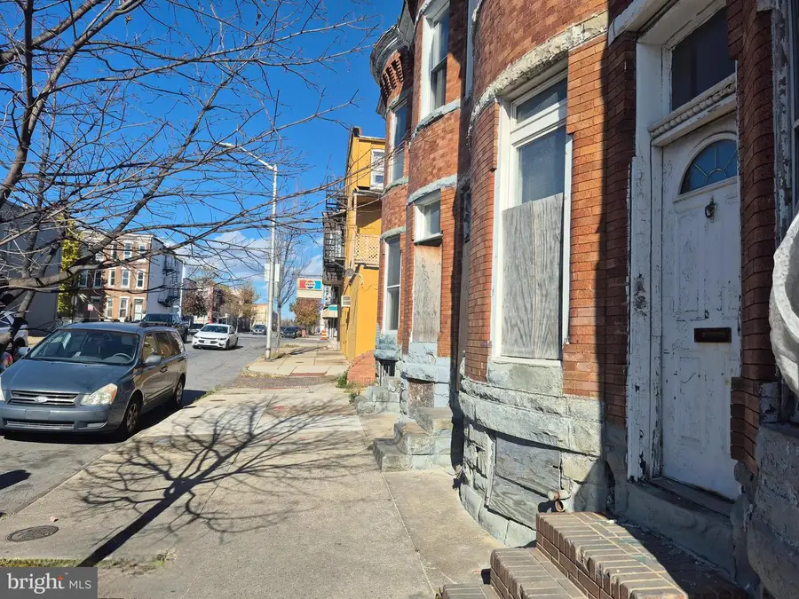 915 N Monroe St, Baltimore, MD 21217 - Image #2