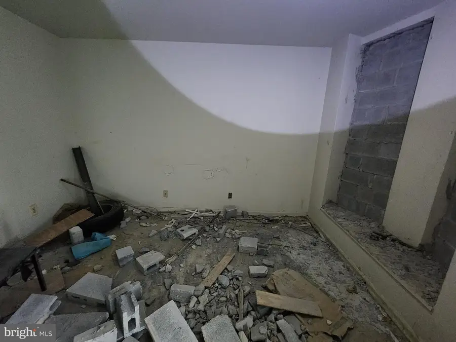 1011 N Monroe St, Baltimore, MD 21217 - Image #3