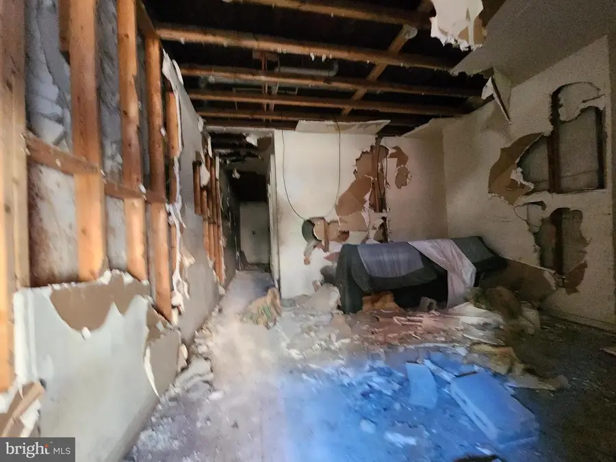 1323 Mosher St, Baltimore, MD 21217 - Image #3