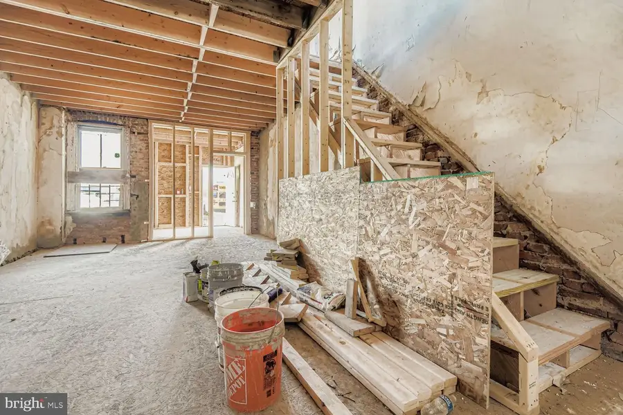 2519 Aisquith St, Baltimore, MD 21218 - Image #2