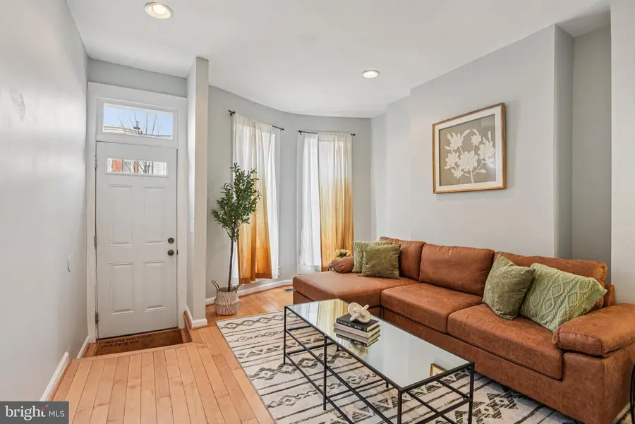 1231 Carroll St, Baltimore, MD 21230 - Image #2