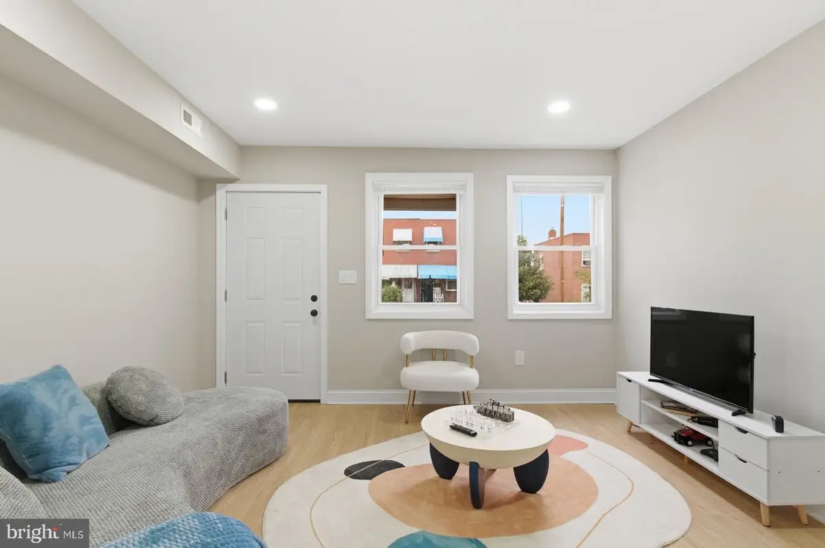 3527 Horton Ave, Baltimore, MD 21225 - Image #1