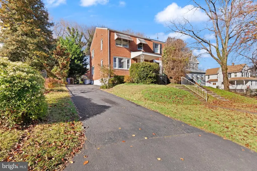 6822 Everall Ave, Baltimore, MD 21206 - Image #2