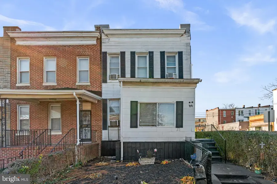 1542 Appleton St, Baltimore, MD 21217 - Image #2