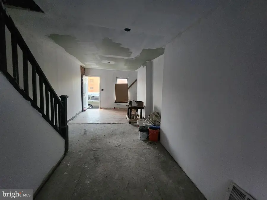 409 S Pulaski St, Baltimore, MD 21223 - Image #2