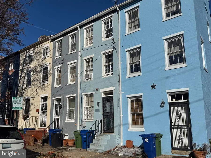 703 Tessier St, Baltimore, MD 21201 - Image #2