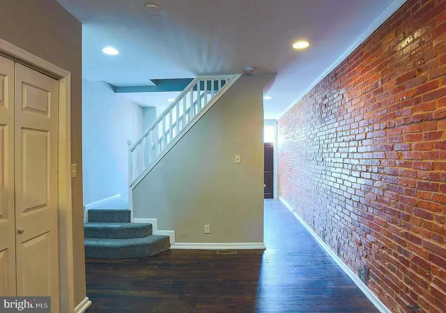 1114 W Cross St, Baltimore, MD 21230 - Image #2