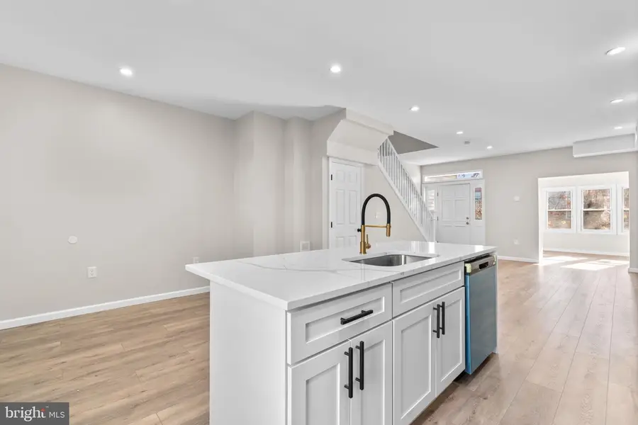 2846 Oakley Ave, Baltimore, MD 21215 - Image #3