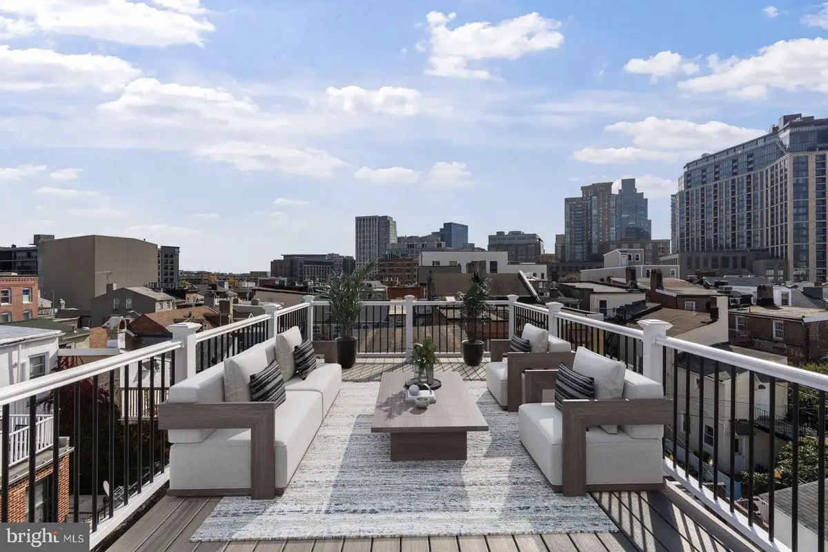 919 Stiles St, Baltimore, MD 21202 - Image #1