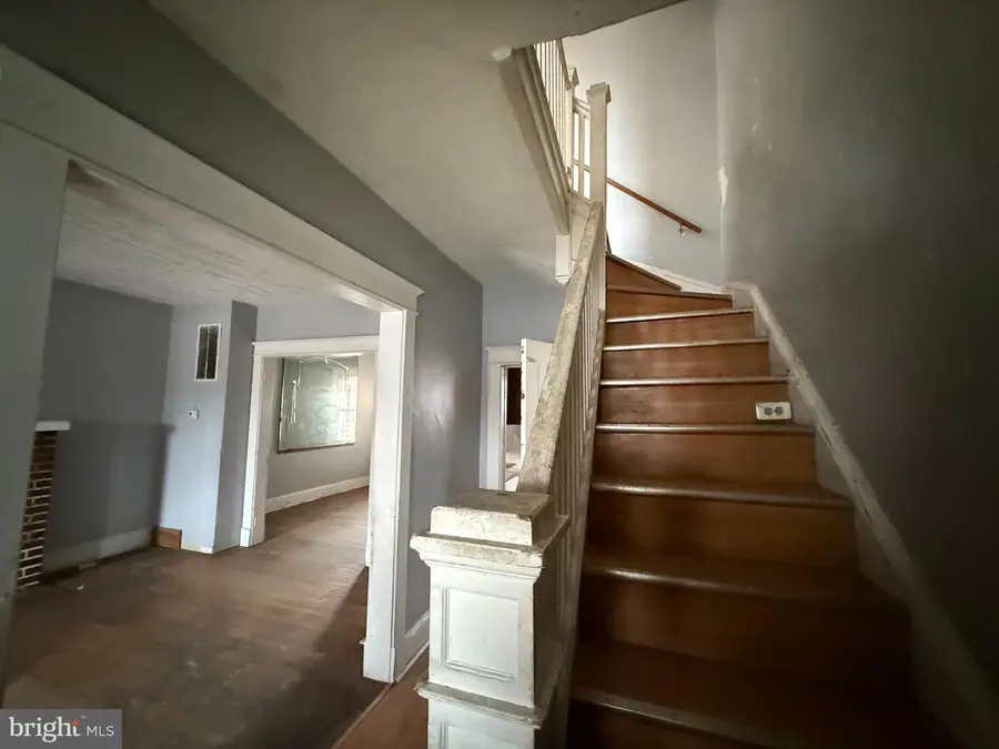 556 Radnor Ave, Baltimore, MD 21212 - Image #2