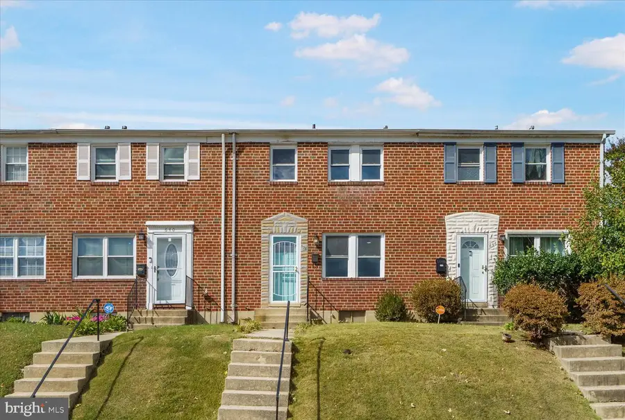 638 Charraway Rd, Baltimore, MD 21229 - Image #2
