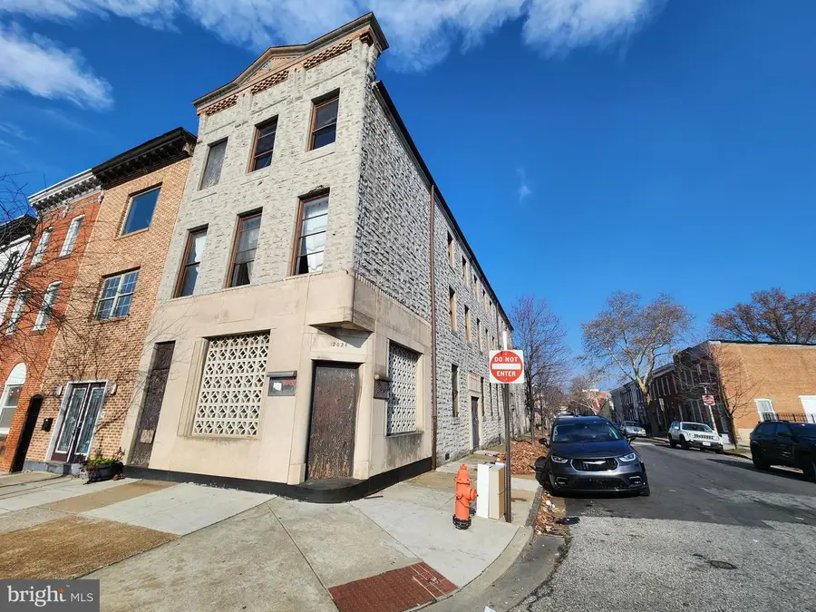 404 Castle St, Baltimore, MD 21231 - Image #2