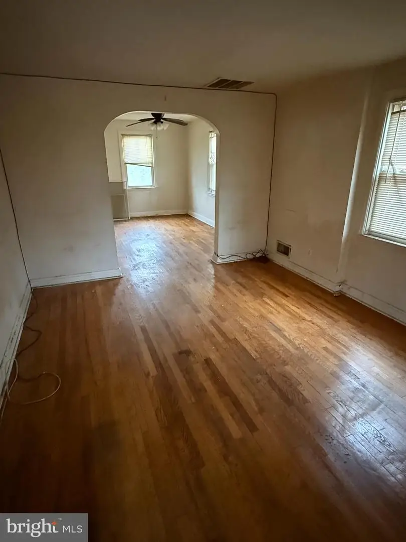 3382 Dulany St, Baltimore, MD 21229 - Image #3