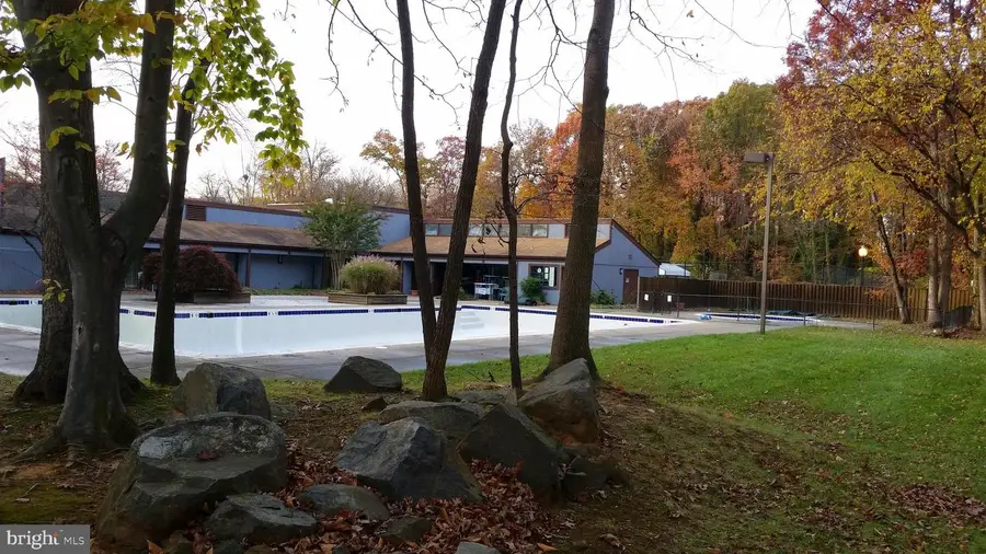 6350 Red Cedar Pl #309, Baltimore, MD 21209 - Image #3