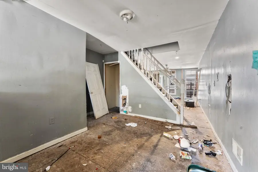 1109 N Carrollton Ave, Baltimore, MD 21217 - #2