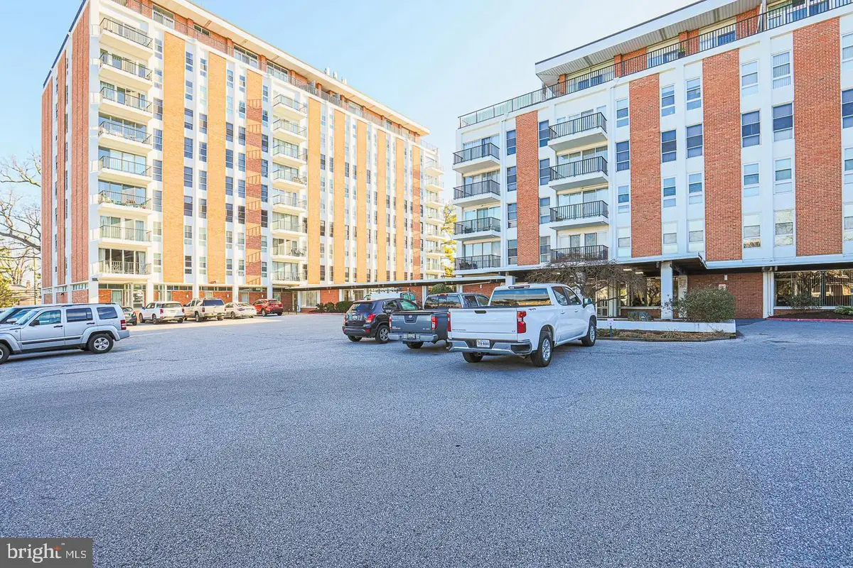 6606 Park Heights Ave. #701, Arlington, MD 21215 - Image #1